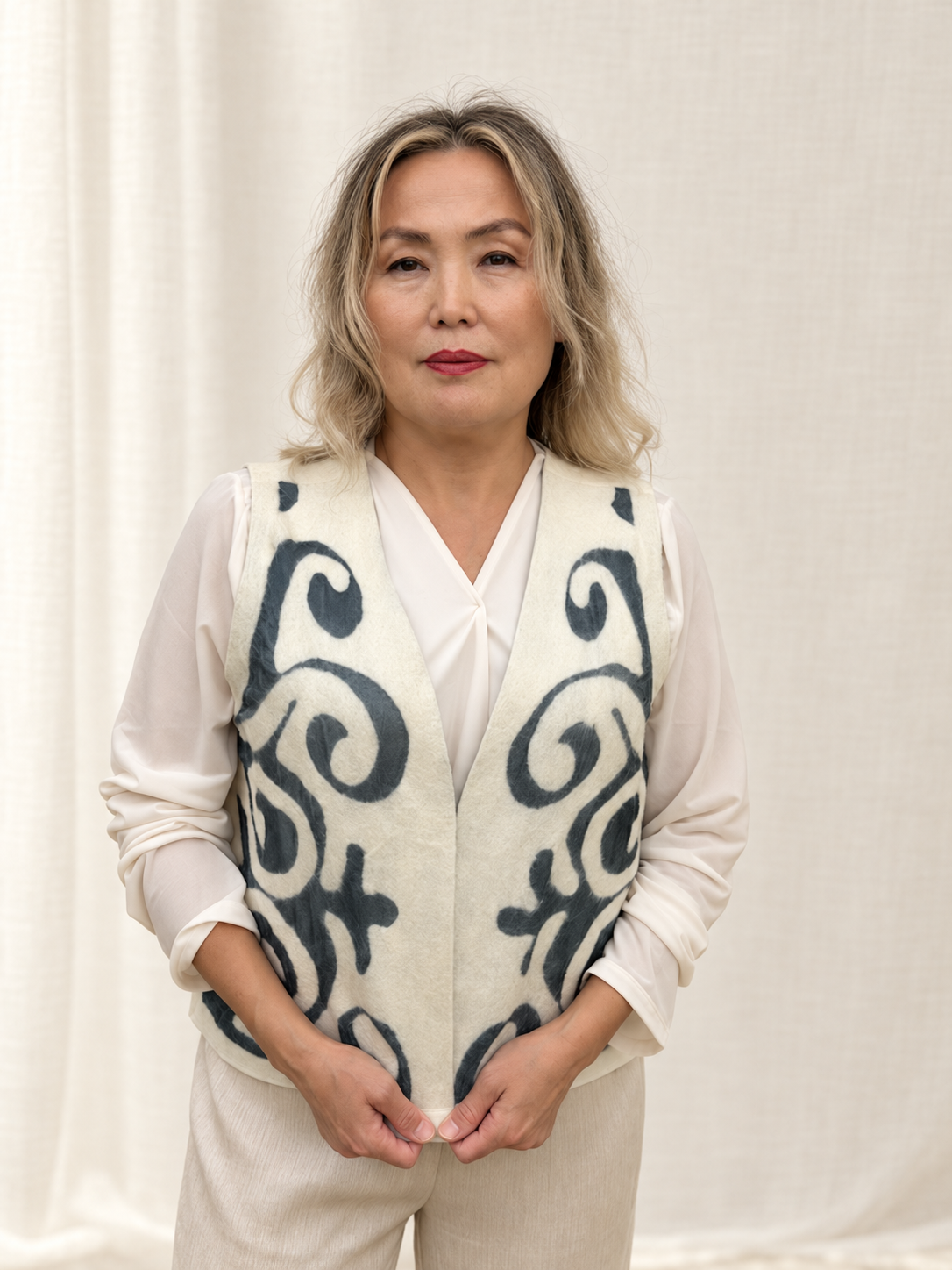 Gray Navy vests handmade from natural silk and wool, view 2